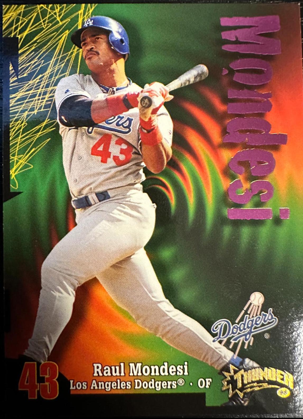 Raul Mondesi #43 Baseball Cards 1998 Skybox Thunder