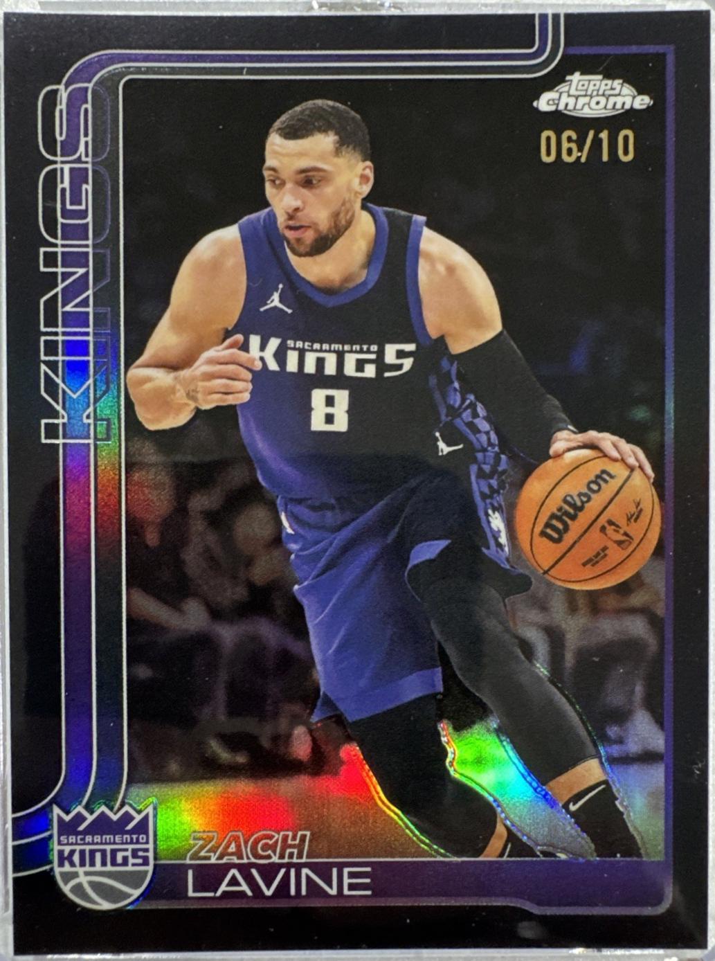 Zach LaVine [Black Refractor] #232