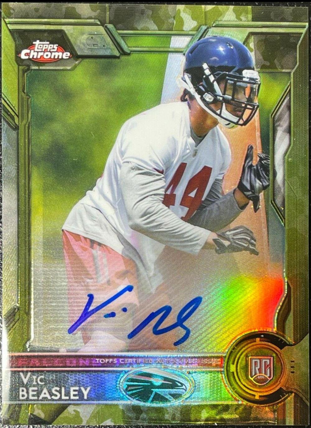 Vic Beasley [Autograph Camo Refractor] #101