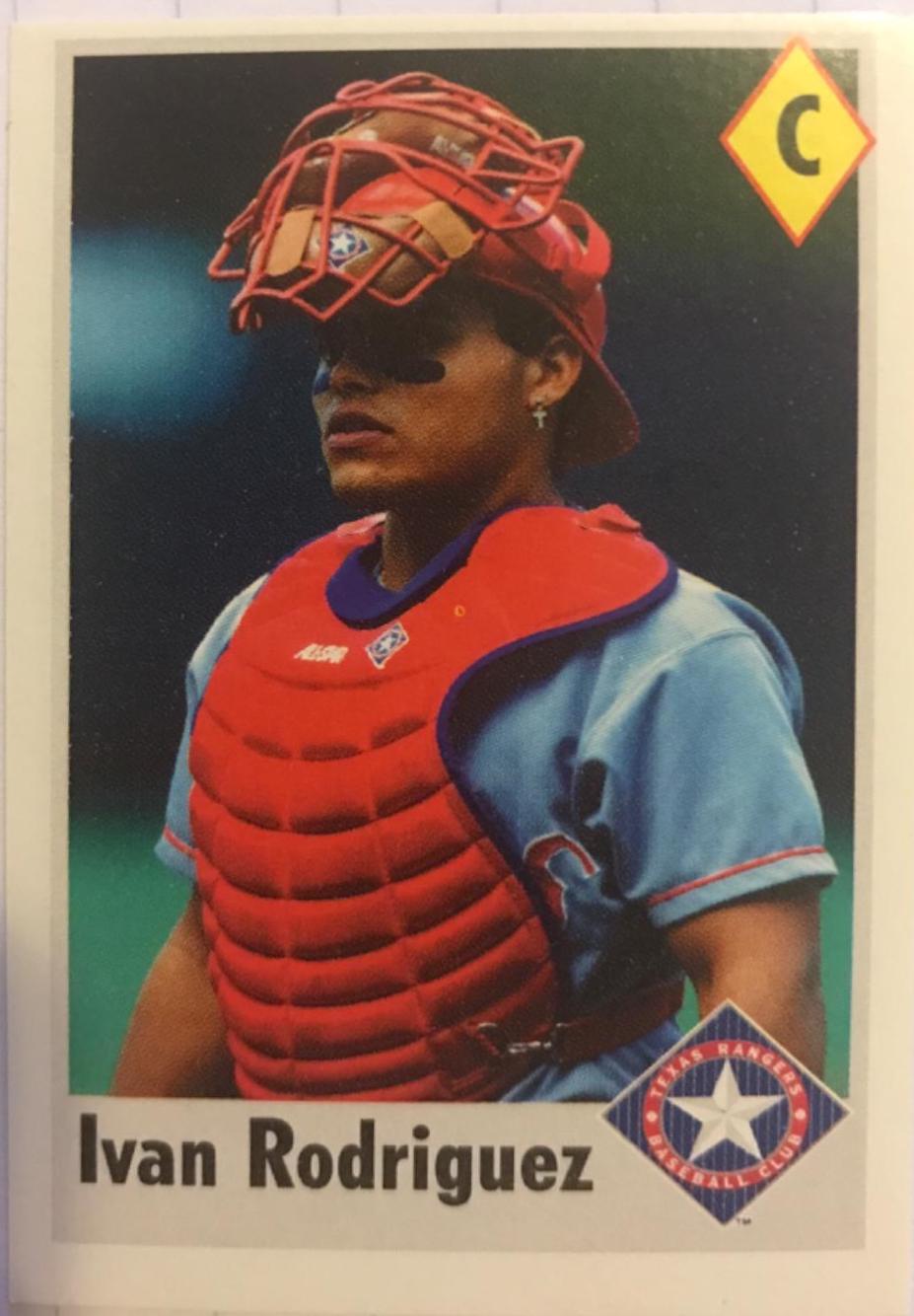 Ivan Rodriguez #28 Baseball Cards 1995 Fleer Panini Stickers