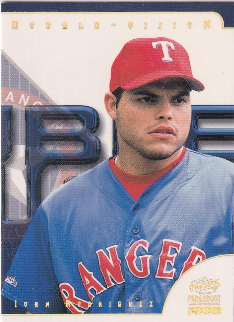 Ivan Rodriguez #36 Baseball Cards 2000 Pacific Paramount Double Vision