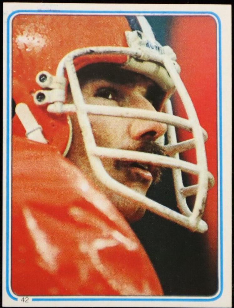 Doug Dieken #42 Football Cards 1983 Topps Stickers