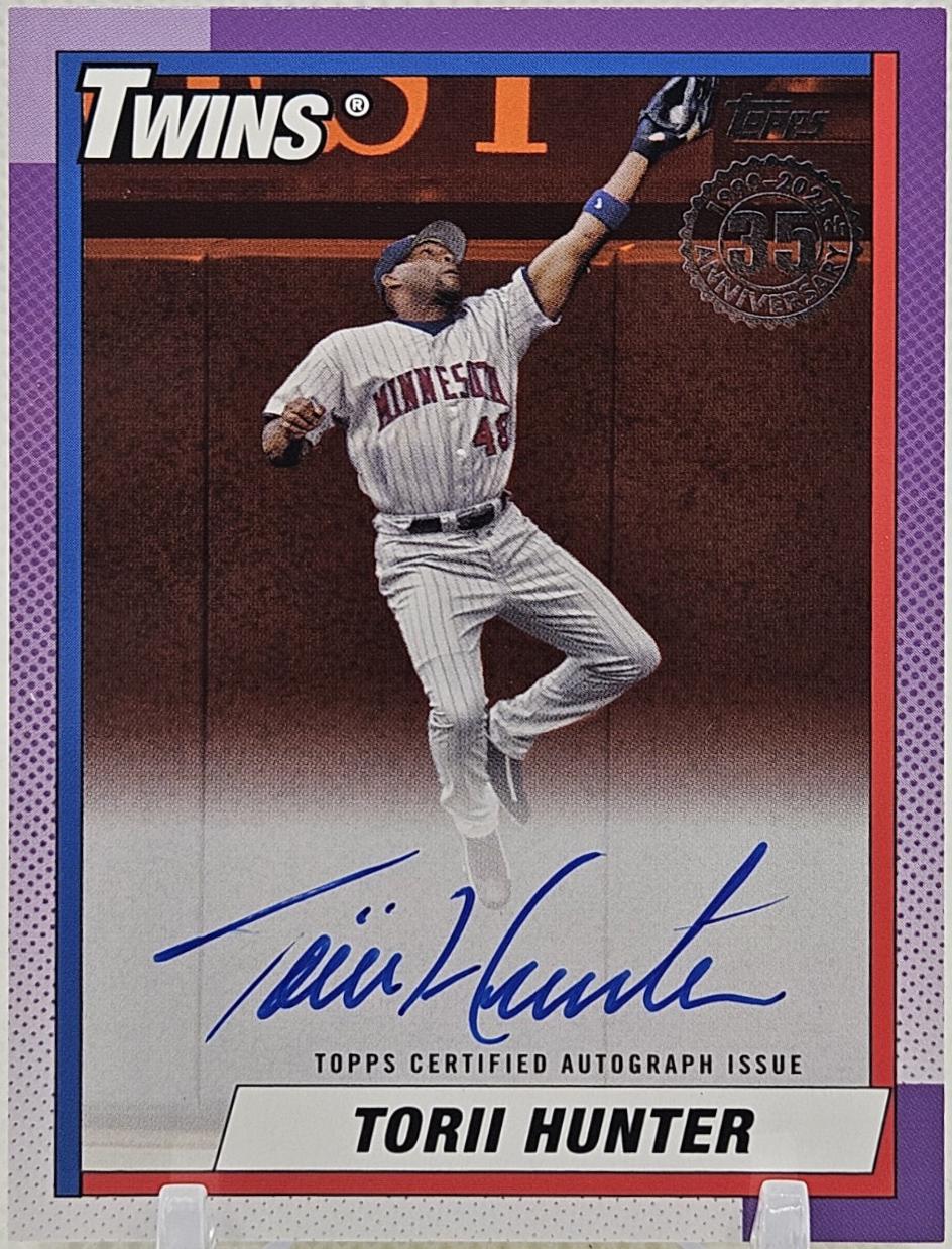 Torii Hunter #90A-TH 2025 Topps 1990 Autograph Baseball