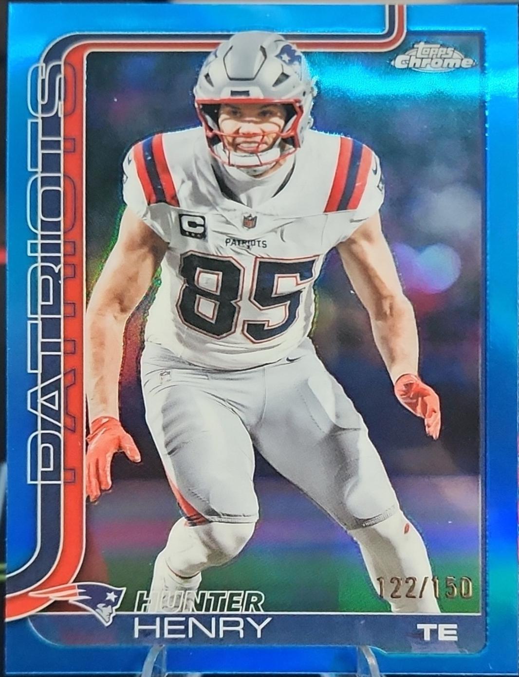 Hunter Henry [Blue Refractor] #209