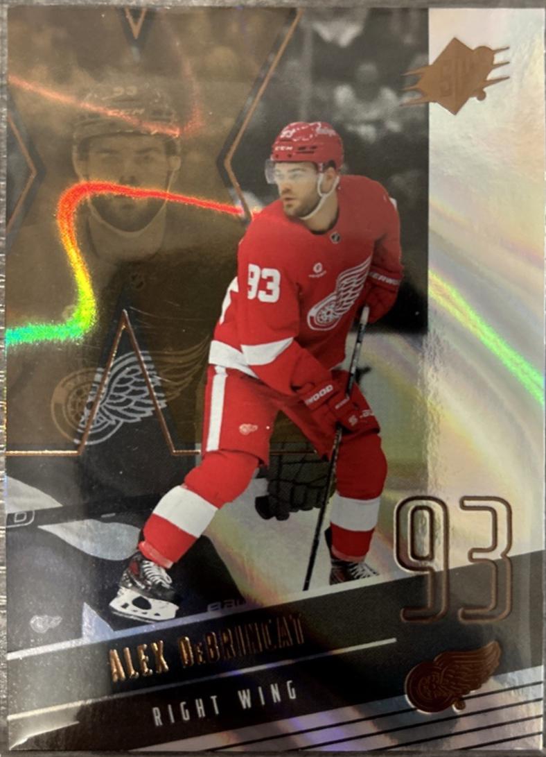 Alex DeBrincat #33