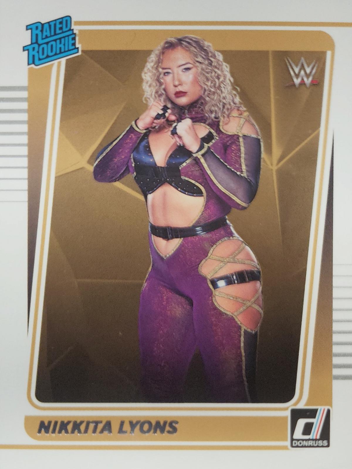 Nikkita Lyons #112 Wrestling Cards 2022 Panini Chronicles WWE