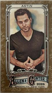 Skylar Astin