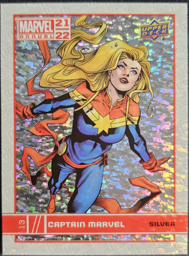 Captain Marvel [Silver Sparkle] #13