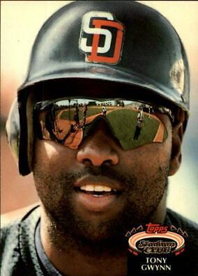 Tony Gwynn #825 Baseball Cards 1992 Stadium Club