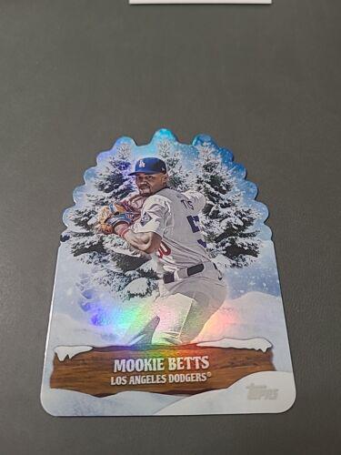 Mookie Betts #EG-17 Baseball Cards 2024 Topps Holiday Evergreen