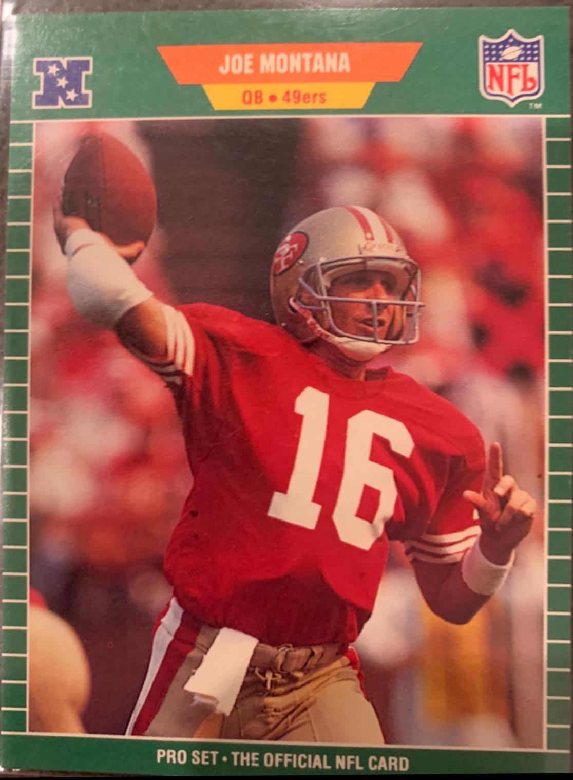 Joe Montana #381 Football Cards 1989 Panini Score