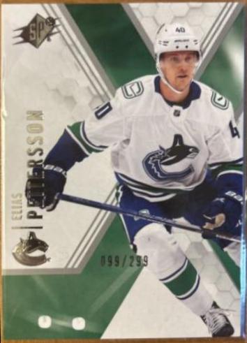 Elias Pettersson #40