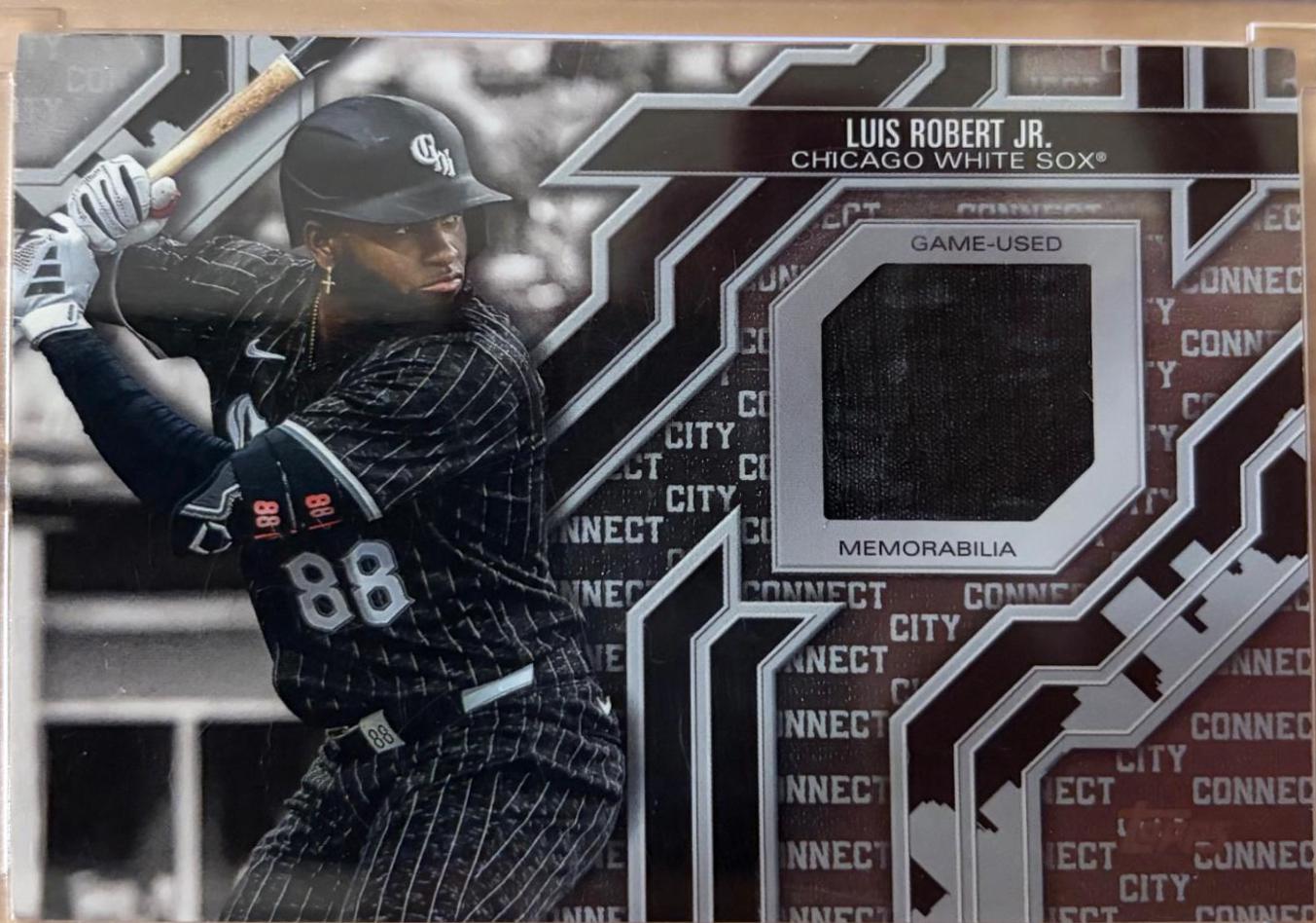 Luis Robert Jr. #CC2-LR 2025 Topps City Connect Swatch Collection Baseball