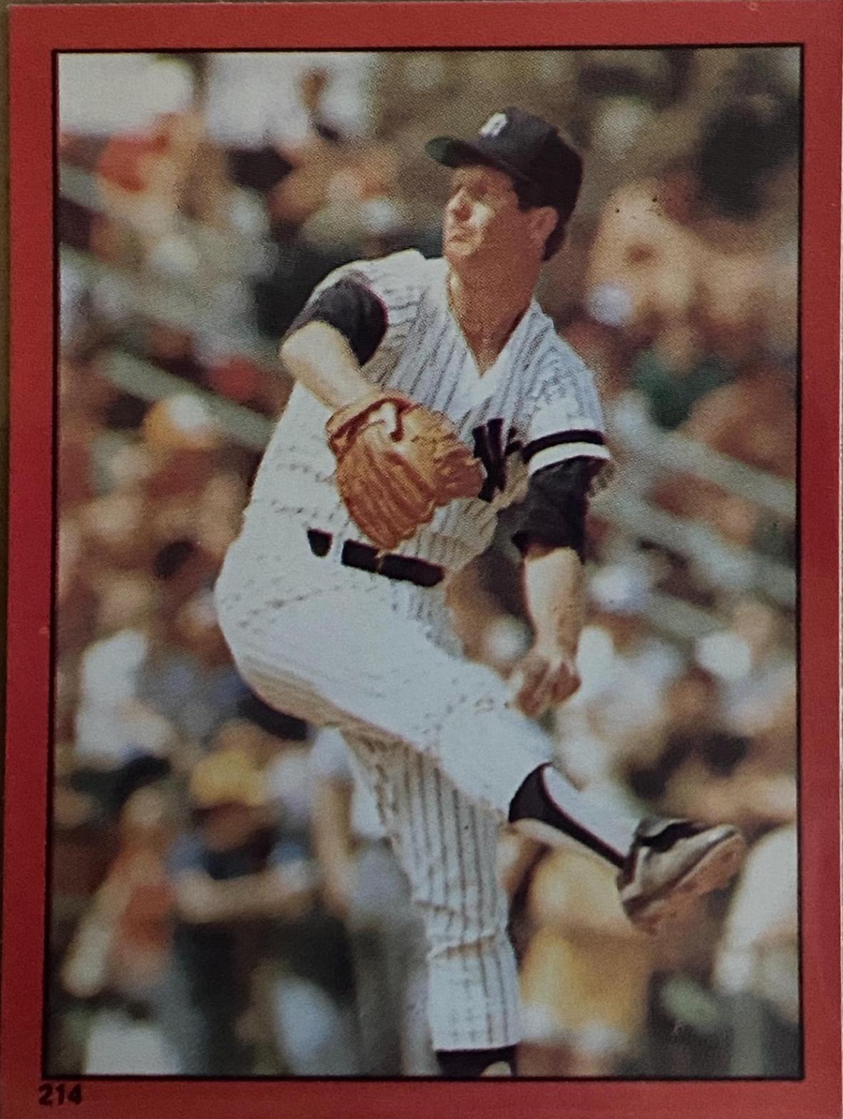 Tommy John #214 Baseball Cards 1982 Topps Stickers