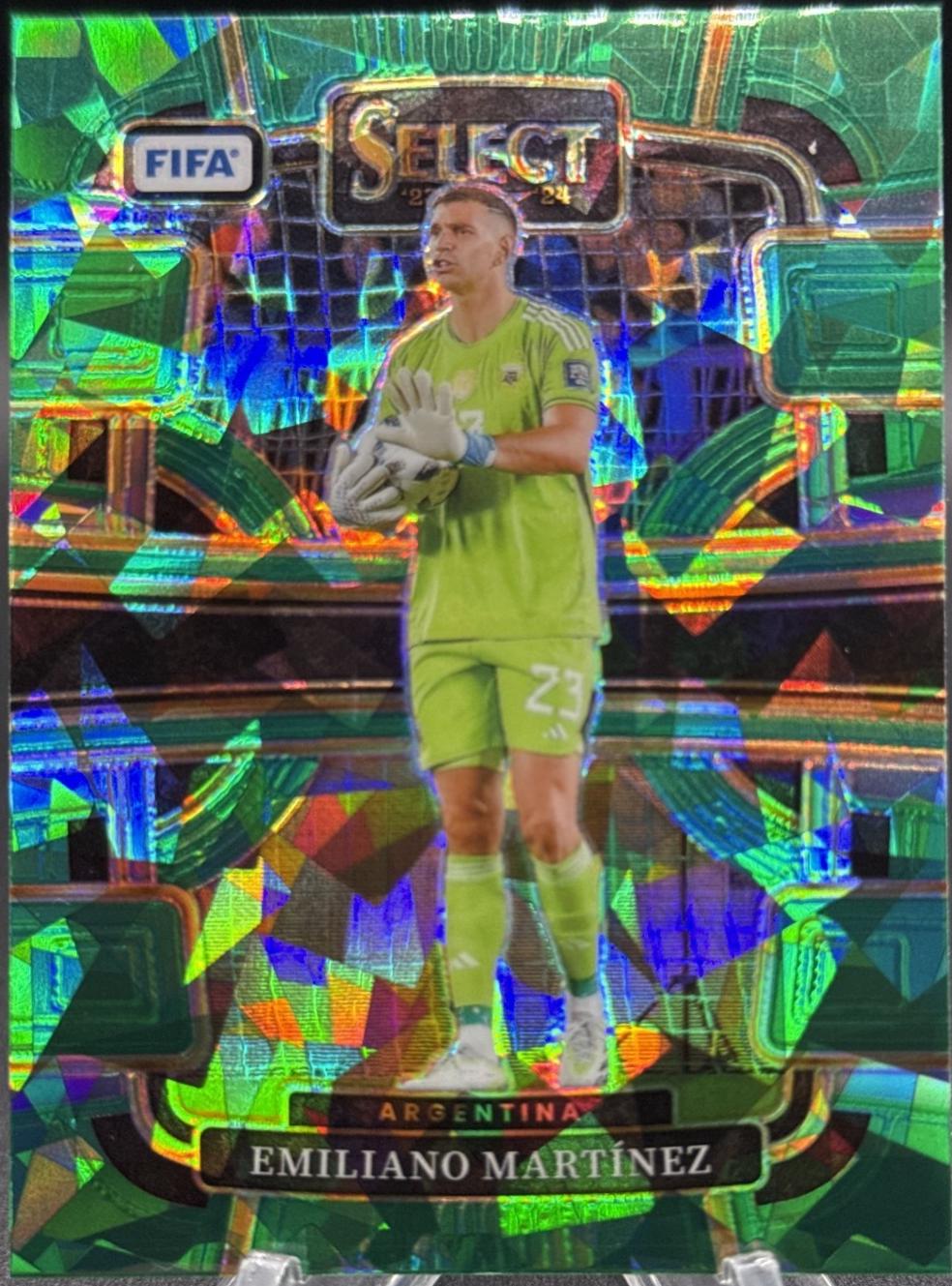 Emiliano Martinez [Green Ice] #76