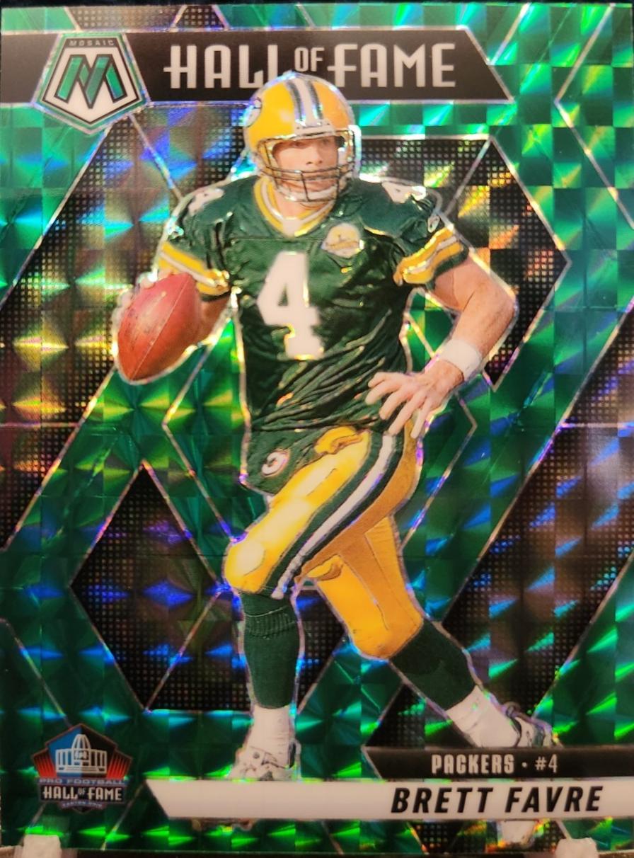 Brett Favre [Green Sparkle] #293 Prices | 2025 Panini Mosaic | Football  Cards