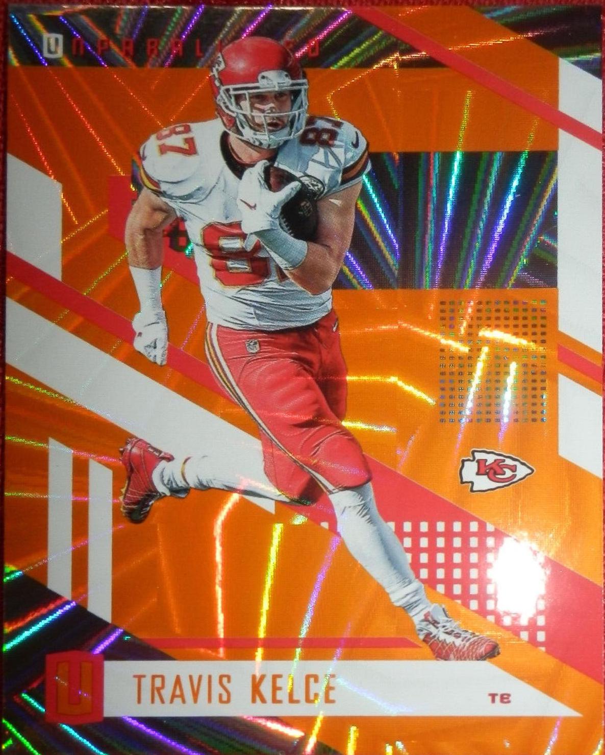 Travis Kelce #75 2017 Panini Unparalleled Football