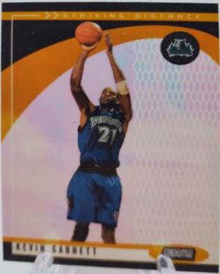 Kevin Garnett #SD4 Basketball Cards 2000 Stadium Club Striking Distance