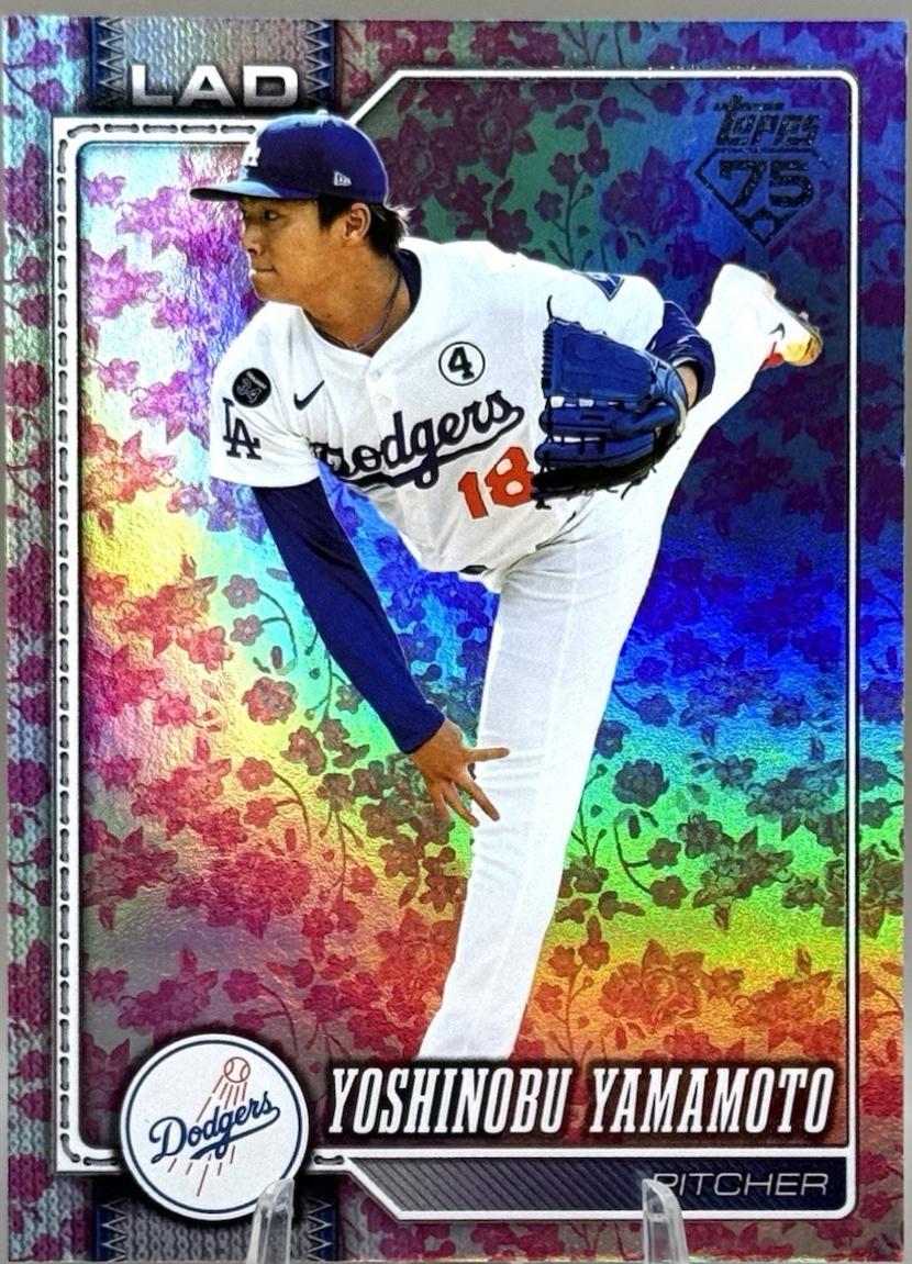 Yoshinobu Yamamoto [Holiday Flowers] #90 Prices | 2026 Topps