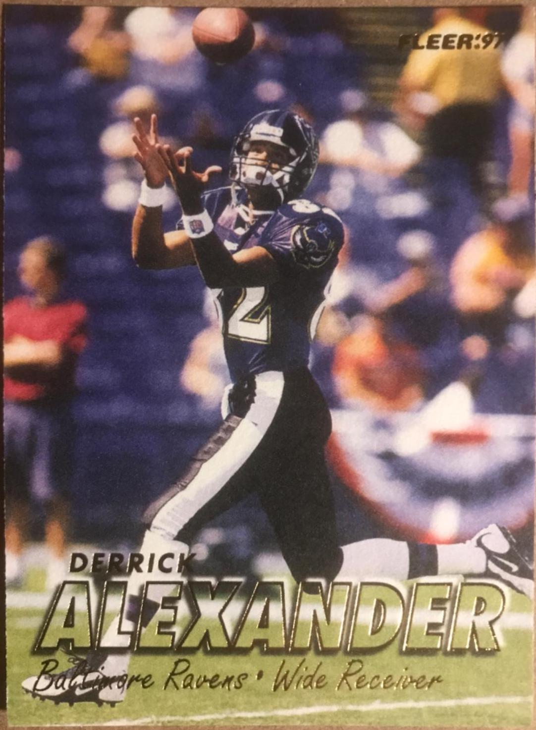Derrick Alexander #19 Football Cards 1997 Fleer
