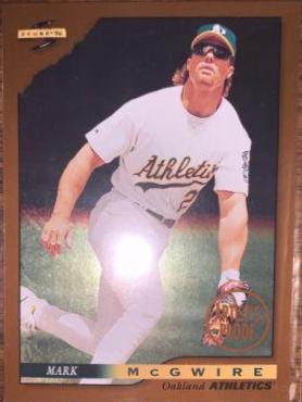 Mark McGwire #35 1996 Score Dugout Collection Baseball