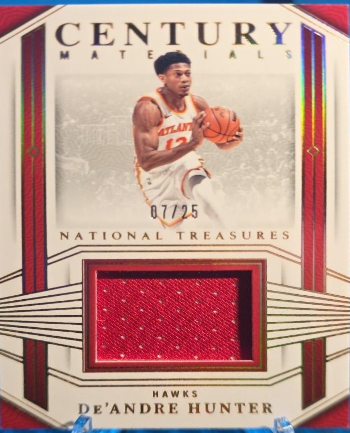 De'Andre Hunter #CM-HUN Basketball Cards 2023 Panini National Treasures Century Materials