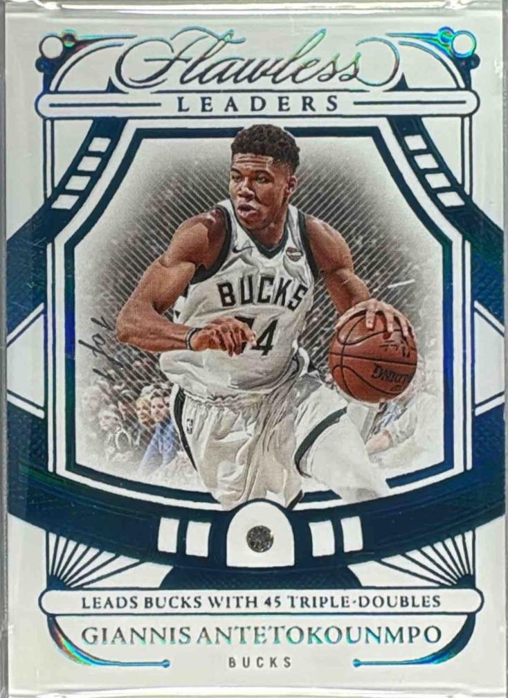 Giannis Antetokounmpo [Platinum] #156