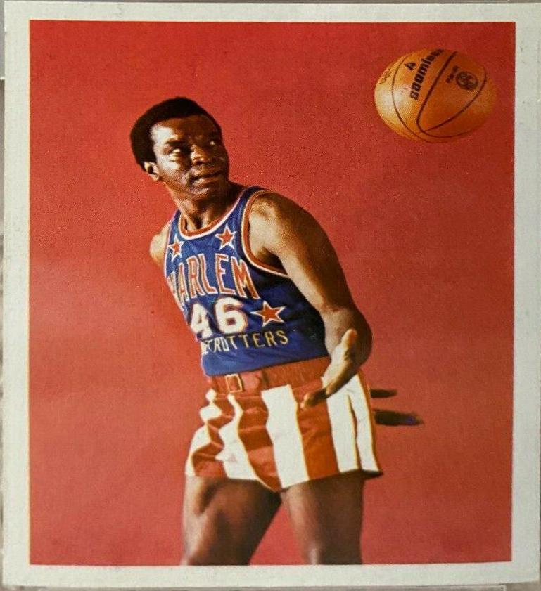 Bob 'Showboat' Hall #3 Basketball Cards 1971 Globetrotters 84