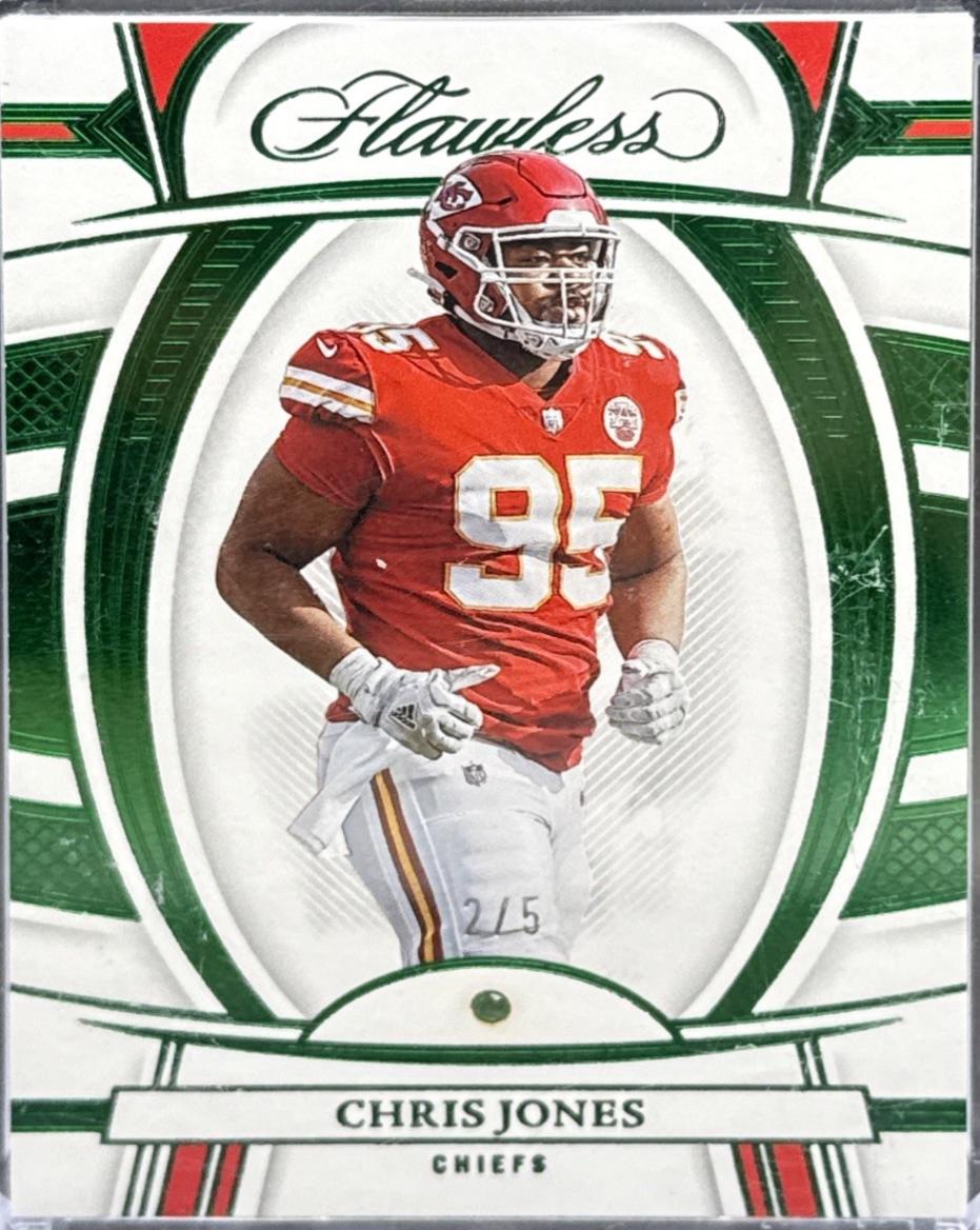 Chris Jones [Emerald] #32