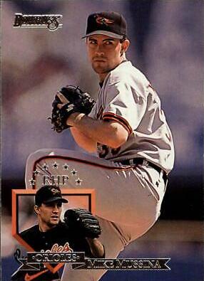 Mike Mussina #9 Baseball Cards 1995 Donruss
