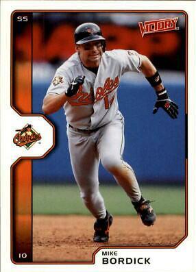 Mike Bordick #108 Baseball Cards 2002 Upper Deck Victory