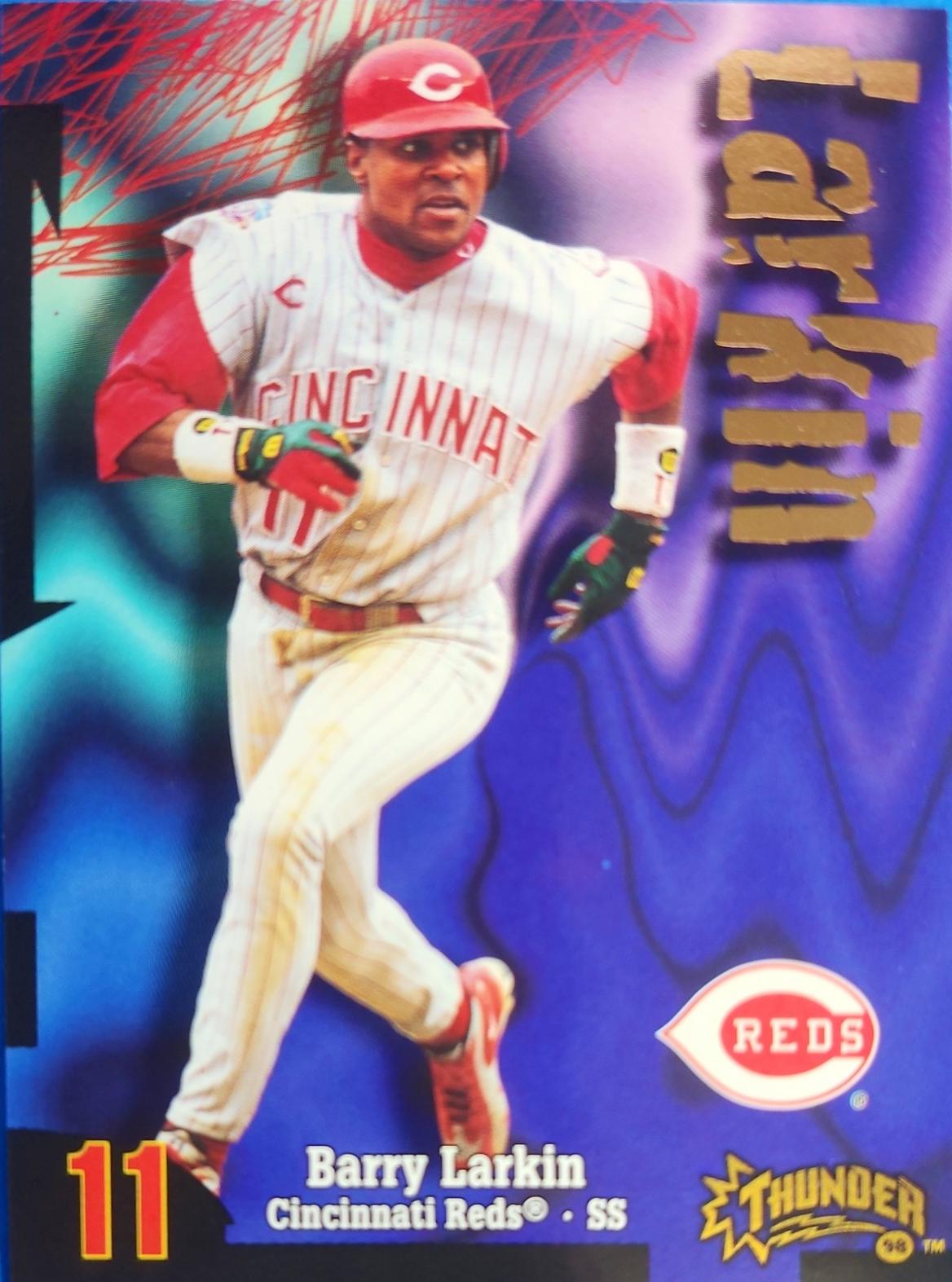 Barry Larkin #11 Baseball Cards 1998 Skybox Thunder