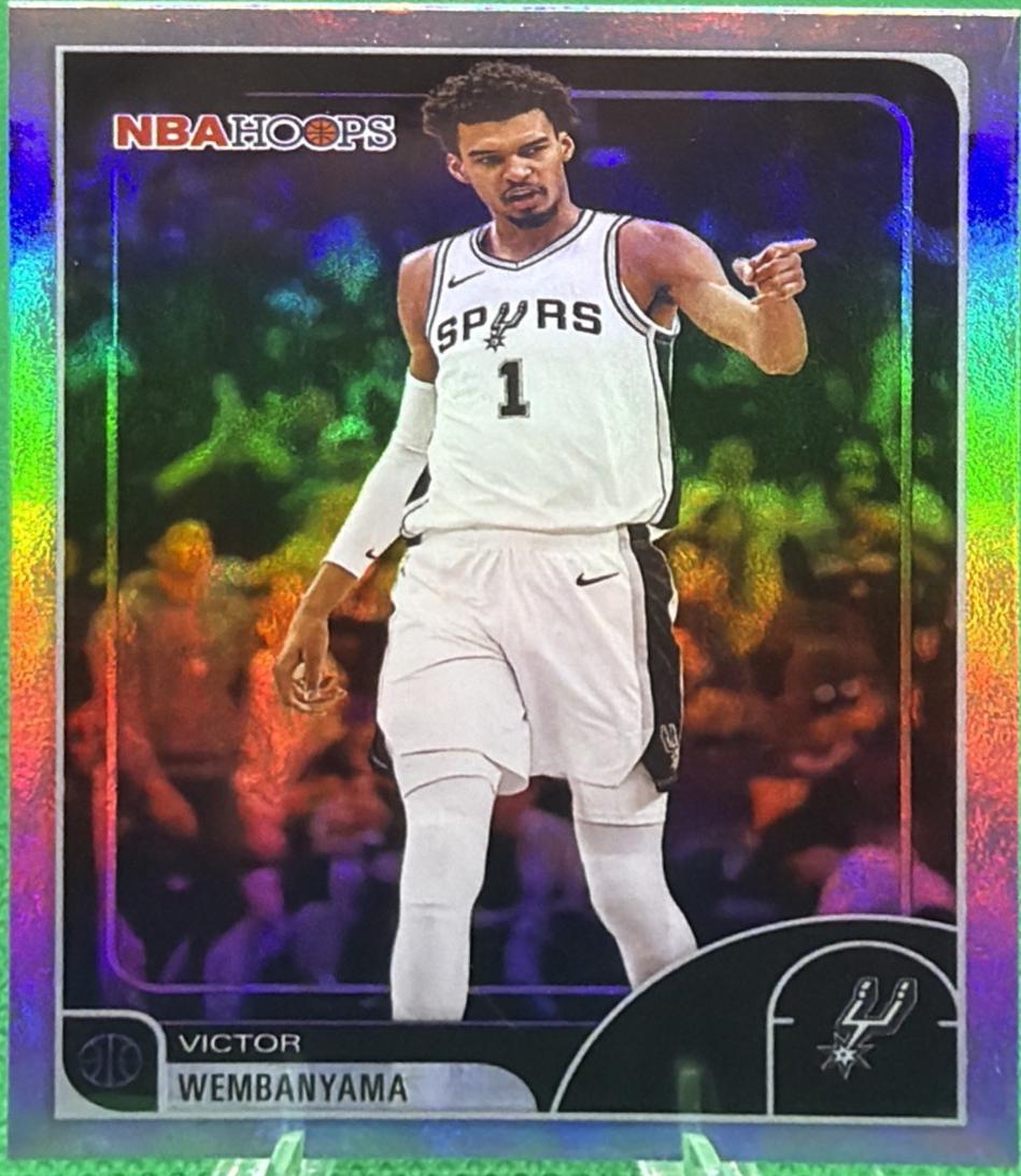 2025 Topps NBA Hoops Victor Wembanyama [Fanatics] #30 card