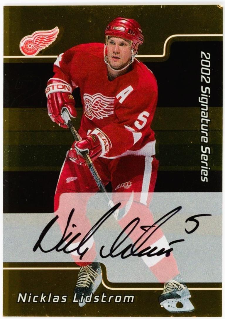 Nicklas Lidstrom #156 2001 Be A Player Signature Series Hockey