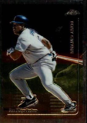 Tony Gwynn #75 Baseball Cards 1999 Topps Chrome