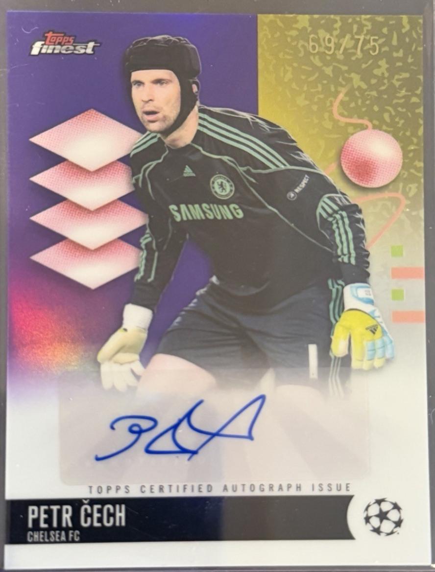 Petr Cech #BA-PC 2025 Topps Finest UEFA Autograph