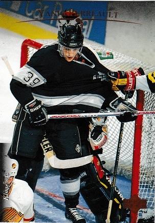 Yanic Perreault #28 Hockey Cards 1995 Upper Deck