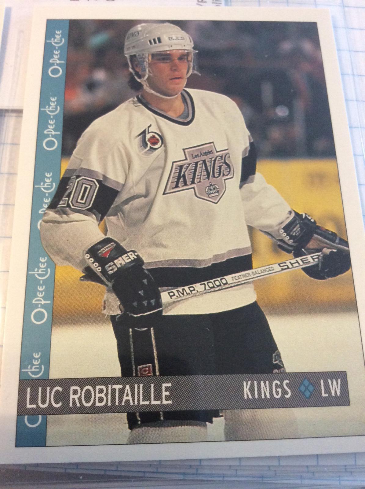Luc Robitaille #6 Hockey Cards 1992 O-Pee-Chee