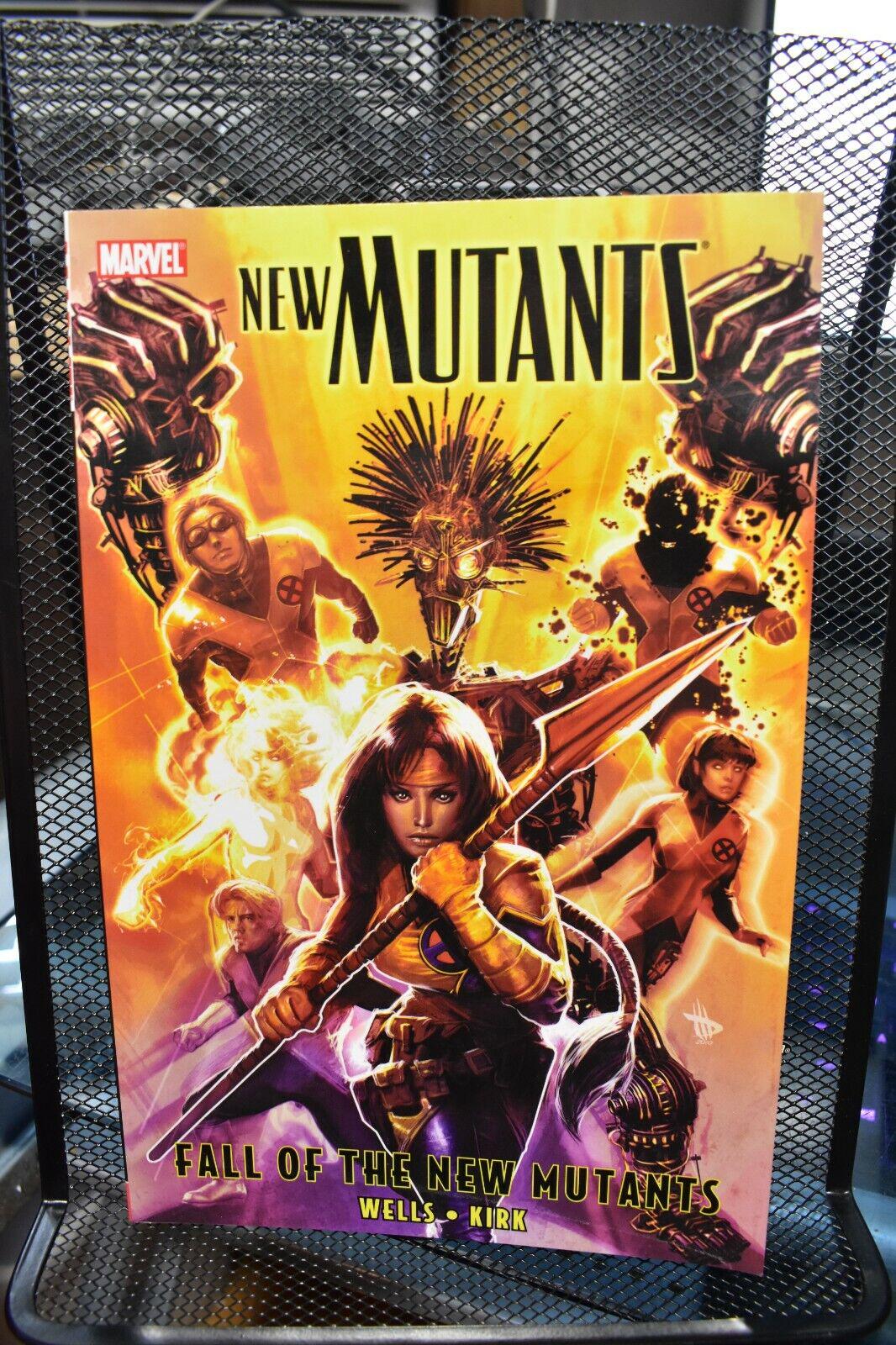 Fall of the New Mutants #3 (2011) Comic Books New Mutants