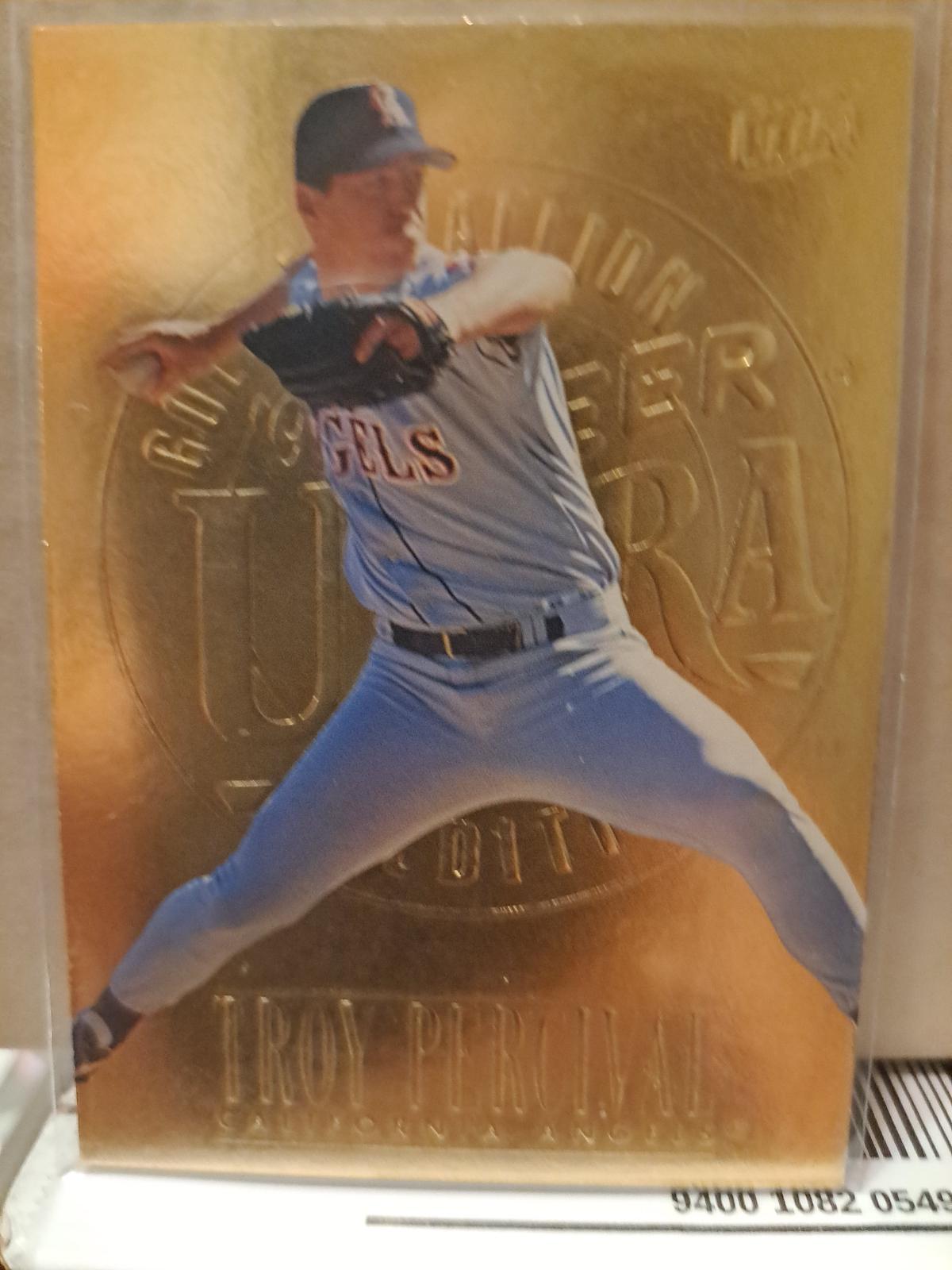 Troy Percival #32 Baseball Cards 1995 Ultra Gold Medallion