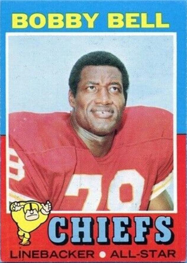 Bobby Bell #35 Football Cards 1971 Topps