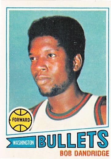 Bob Dandridge #25 Basketball Cards 1977 Topps