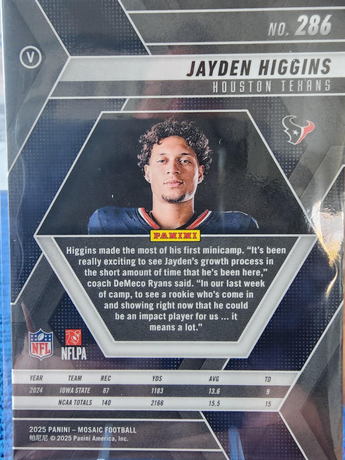 Jayden Higgins [Mosaic Rookie Variation] #286 Prices [Rookie] | 2025 ...
