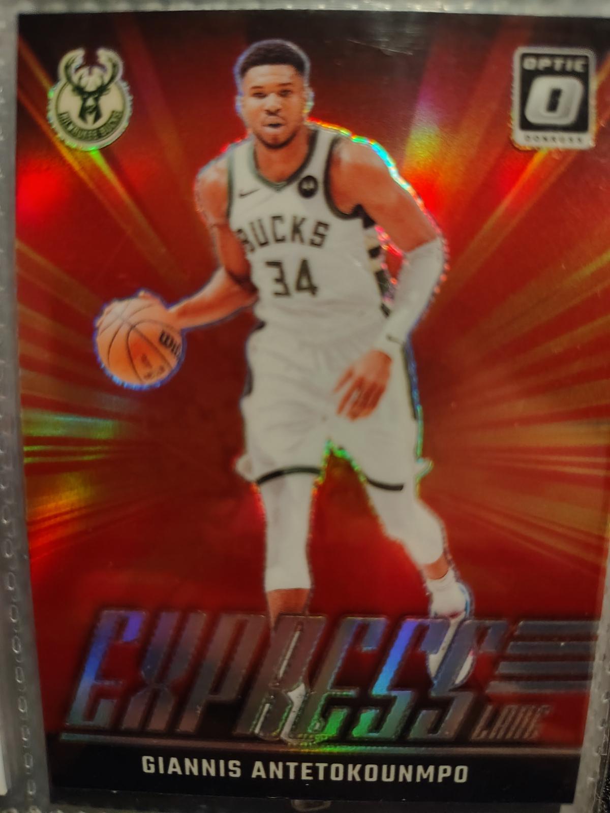 2024 Giannis Antetokounmpo [Holo] #22
