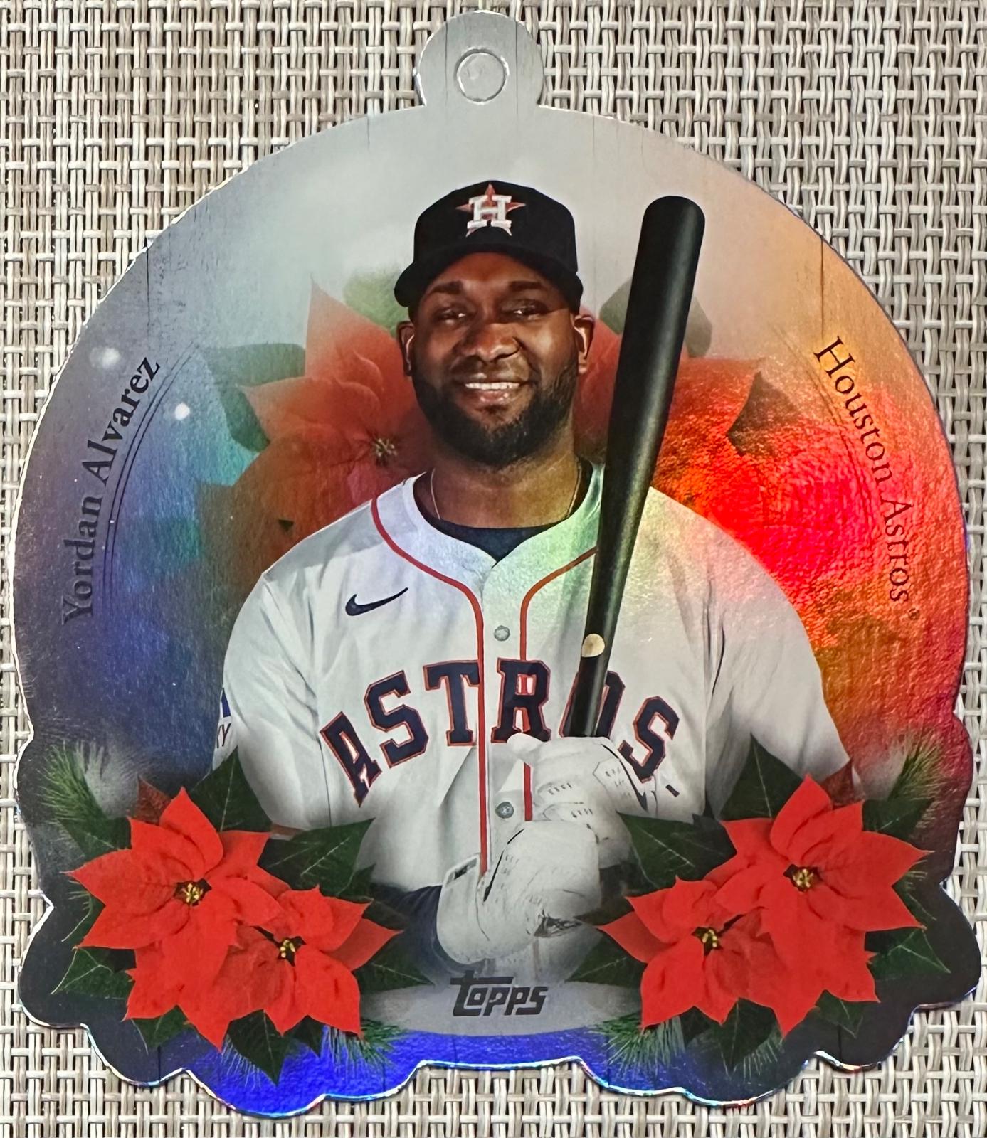 Yordan Alvarez #OO-17 Prices | 2025 Topps Holiday Oversized Die