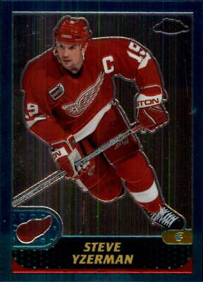 Steve Yzerman #2 Hockey Cards 2001 Topps Chrome