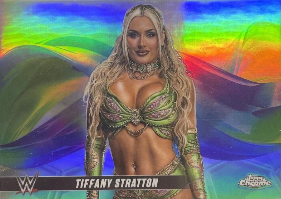 Tiffany Stratton #HLX-TIF Wrestling Cards 2025 Topps Chrome WWE Helix
