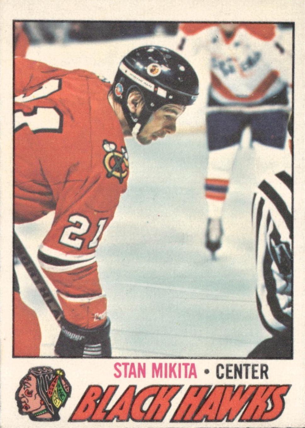 Stan Mikita #195 Hockey Cards 1977 O-Pee-Chee