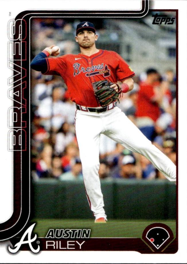 Austin Riley #54 Baseball Cards 2025 Topps