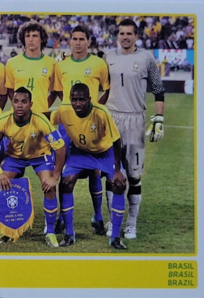Brazil Team 2 #113 Soccer Cards 2011 Panini Copa America Argentina Sticker